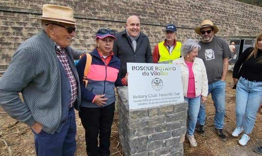 Los rotarios inauguran el BOSQUE ROTARIO DE VILAFLOR